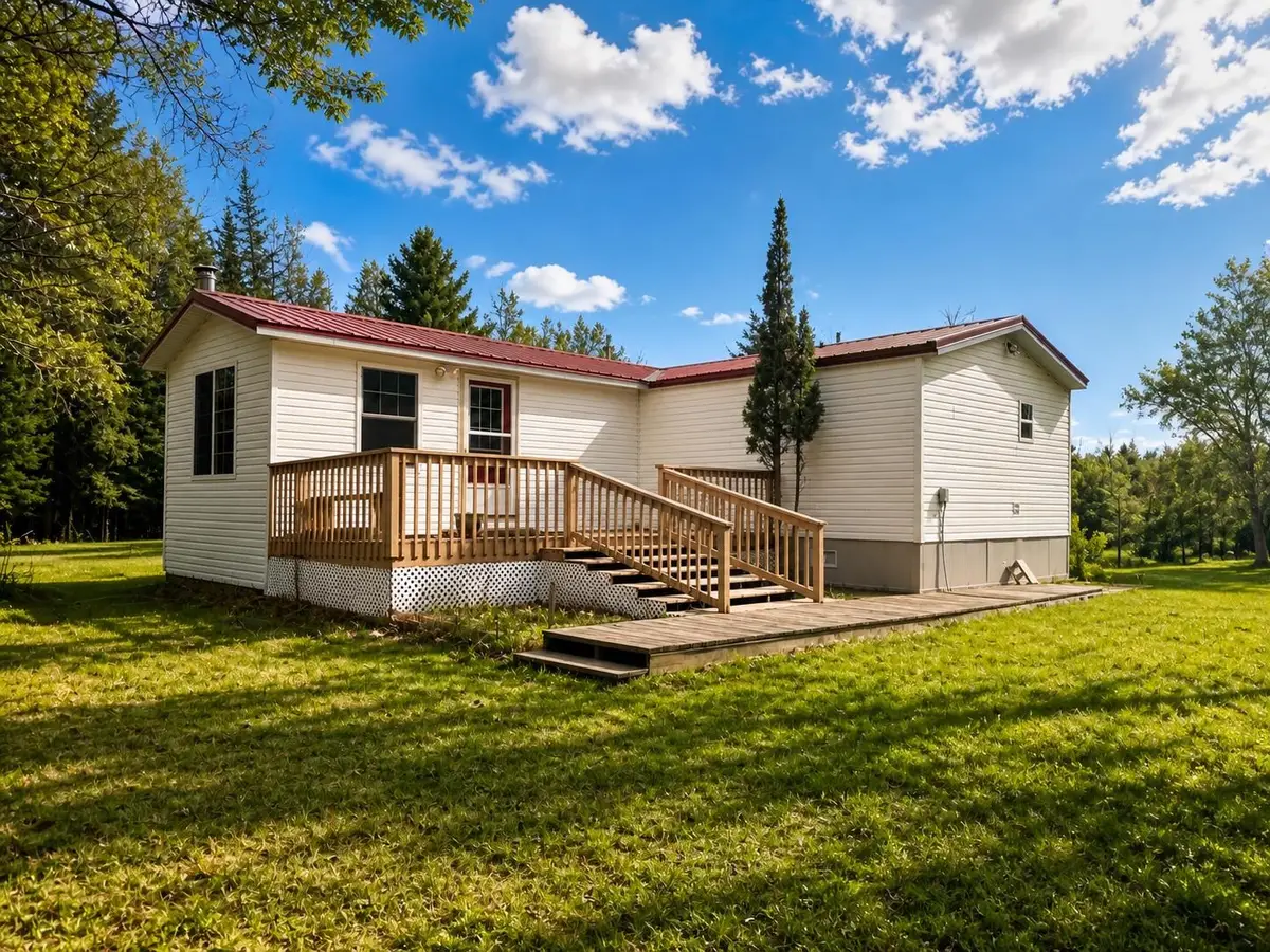 W6496 No 7 Lane, Menominee, MI 49858 - #1