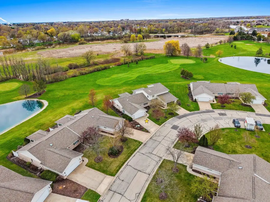 1633 Twin Lakes Circle, Green Bay, WI 54311-5671 - #2