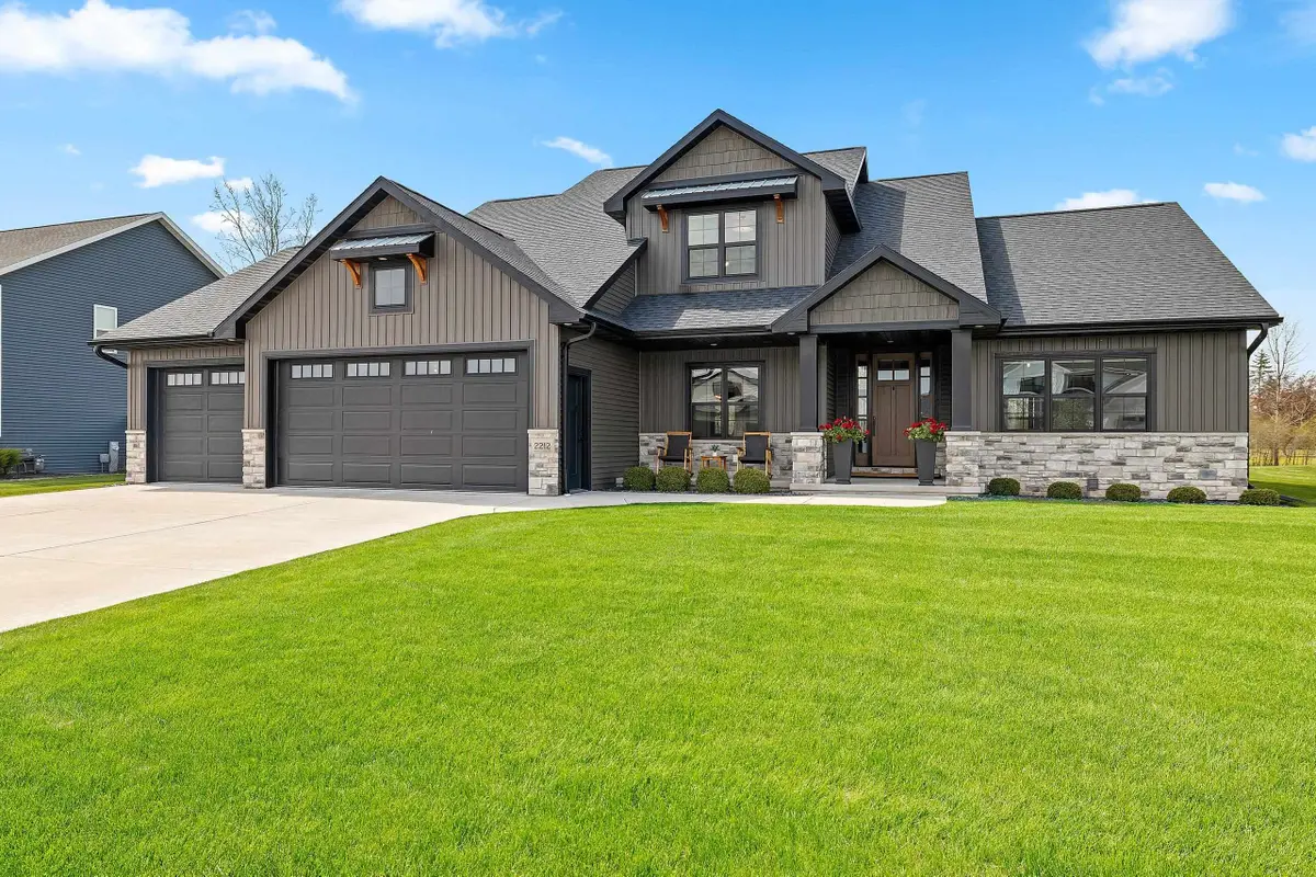 2212 Goblet Lane, De Pere, WI 54115-1401 - #1