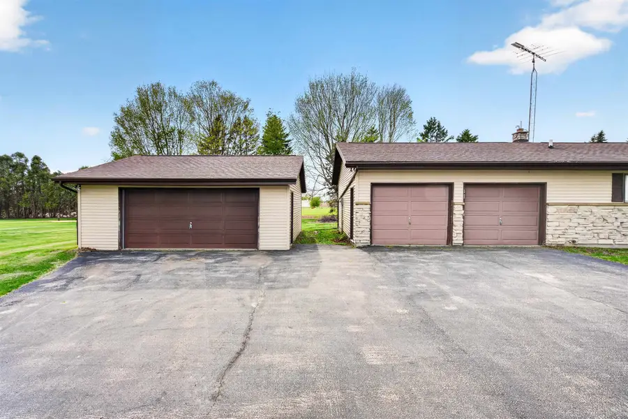 N5782 Fairview Road, Fond Du Lac, WI 54937 - #3