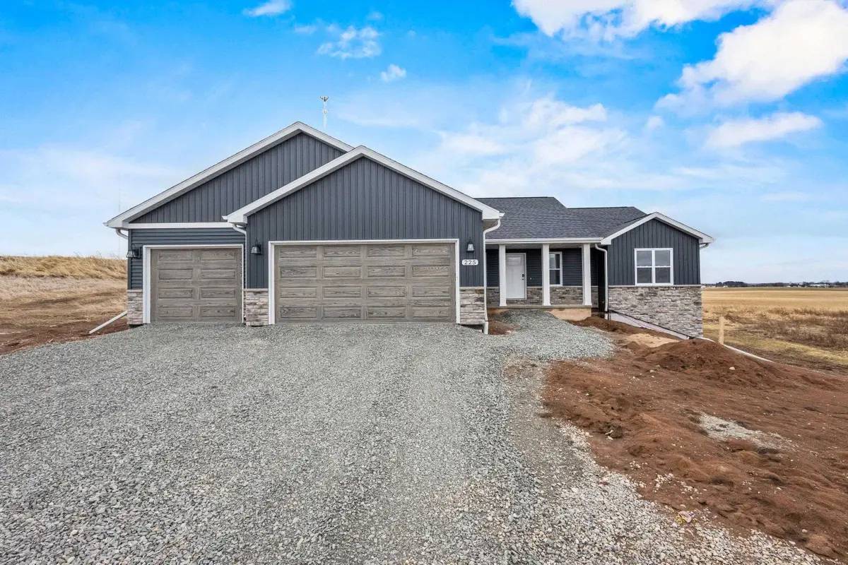 W225 Sunset View Circle, Kaukauna, WI 54130 - #1