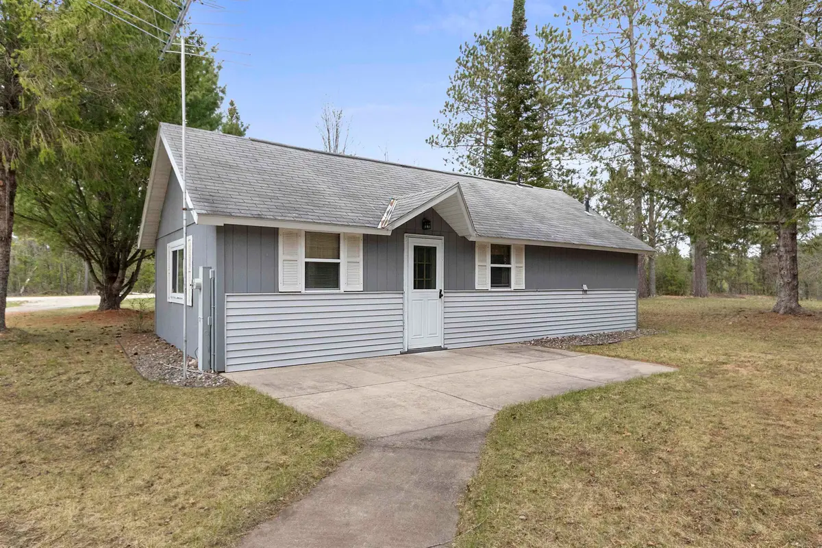 W11515 Eagle Road, Crivitz, WI 54114 - #1