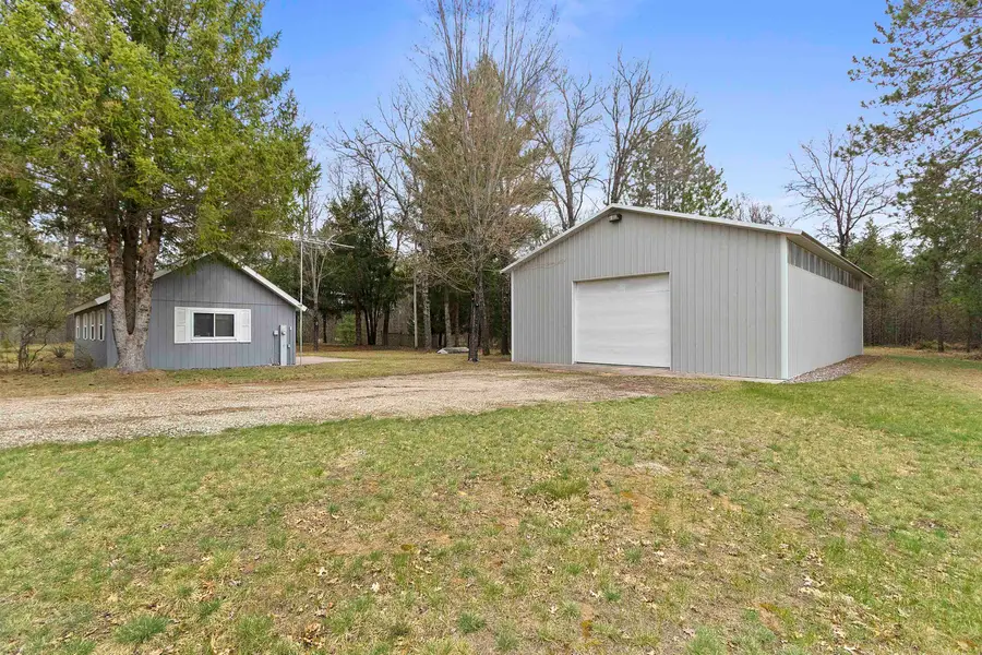 W11515 Eagle Road, Crivitz, WI 54114 - #2