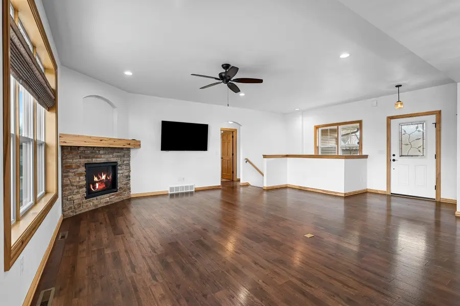 3515 Mayapple Drive, Green Bay, WI 54311-3202 - #3