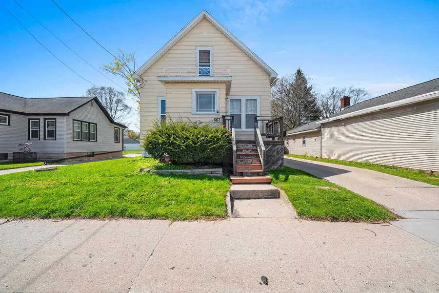 867 Shawano Avenue, Green Bay, WI 54303 - #2