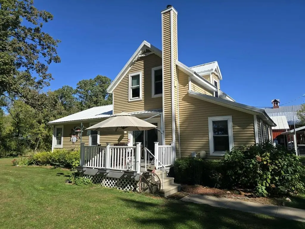 N2784 9th Avenue, Hancock, WI 54943 - #1