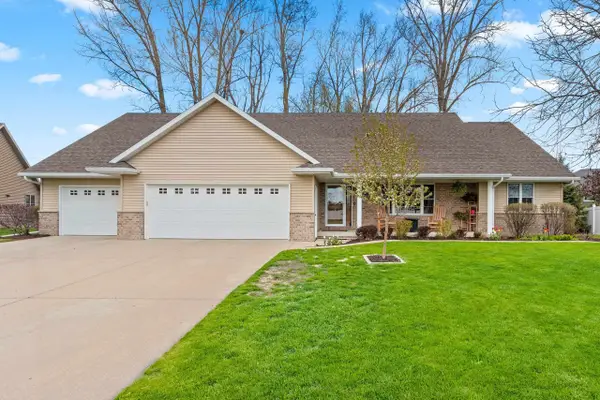 2460 Warm Meadows Drive, GREEN BAY, WI 54303-6025