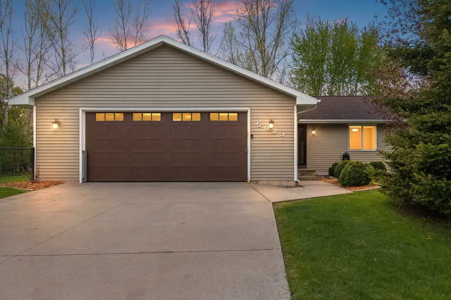 5023 Country Breeze Lane, Larsen, WI 54947 - #2