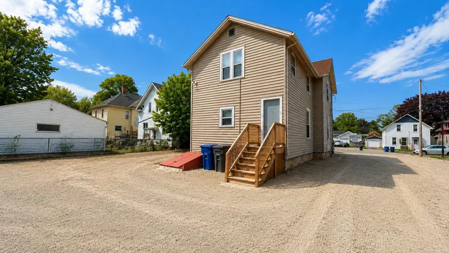 308 Prospect Avenue, Oshkosh, WI 54901 - #3