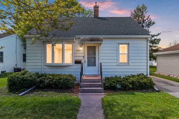 1715 Delaware Street, OSHKOSH, WI 54902-6726