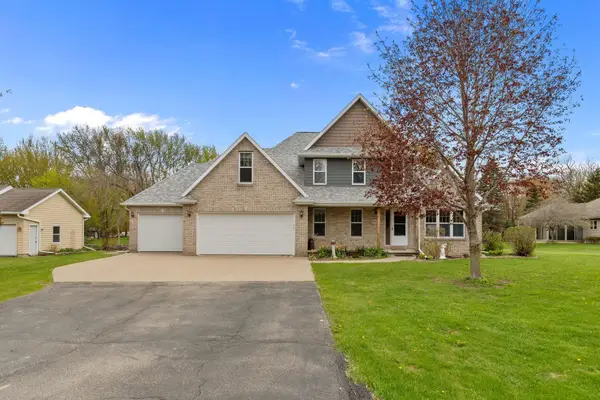 W6173 Long Court, APPLETON, WI 54914
