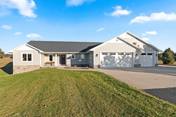 848 Wildrose Lane, SOBIESKI, WI 54171-9207