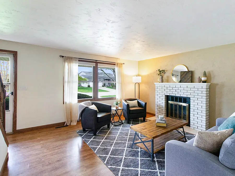3638 Glenhaven Lane, Green Bay, WI 54301 - #3