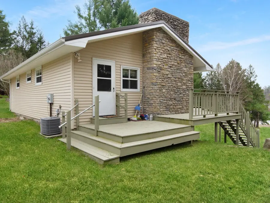 W10897 County Rd P, Pound, WI 54161 - #2