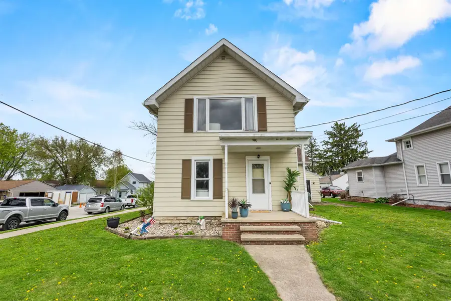 814 Quinney Avenue, Kaukauna, WI 54130 - #2