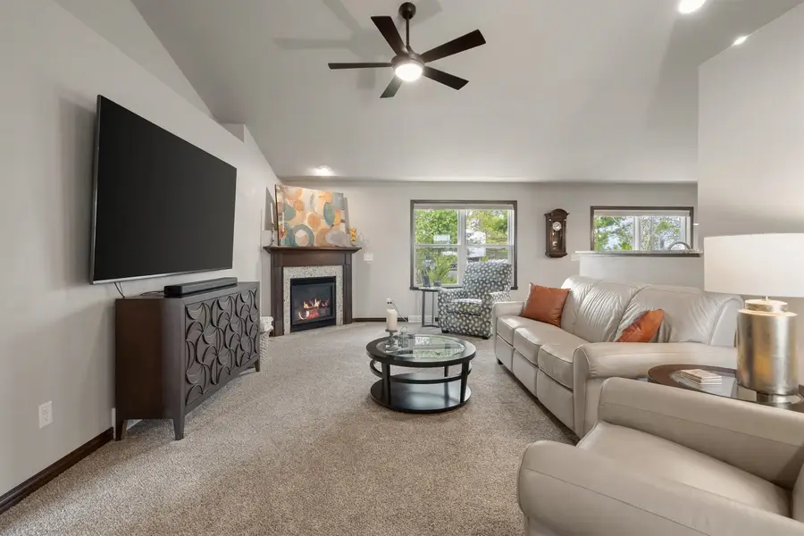 2078 S Sugar Court, Appleton, WI 54913-2306 - #2