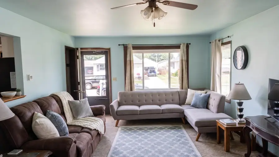 1311 S 31st Street, Manitowoc, WI 54220 - #2