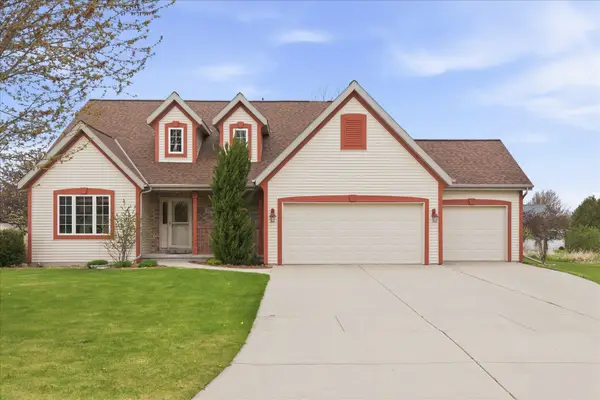 1730 Cinnabar Way, BELLEVILLE, WI 54311