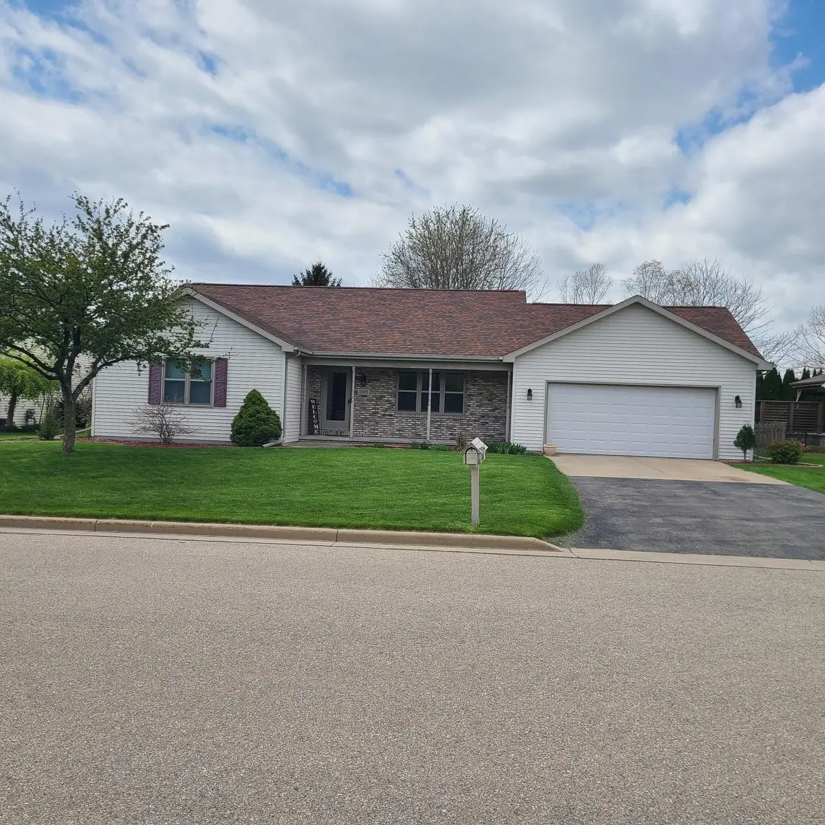 2165 Deer Haven Drive, Menasha, WI 54952 - #1