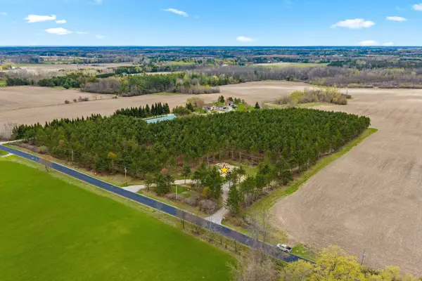 W4283 Porterfield Lake Road, PORTERFIELD, WI 54159