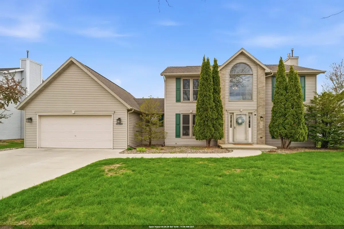 1601 E Meadow Grove Boulevard, Appleton, WI 54915 - #1