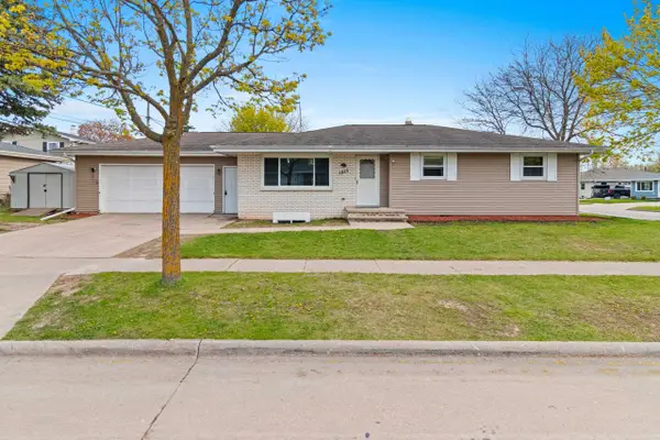 1825 W Grant Street, APPLETON, WI 54914