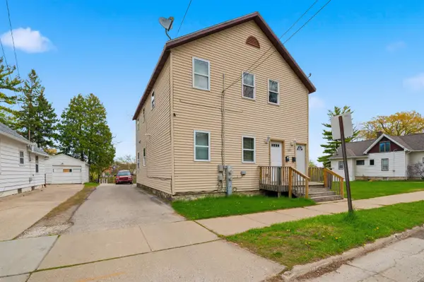 1217 St Clair Street, GREEN BAY, WI 54301