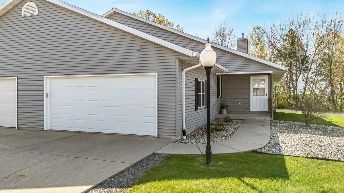 200 Prairie View Court, Waupaca, WI 54981 - #1