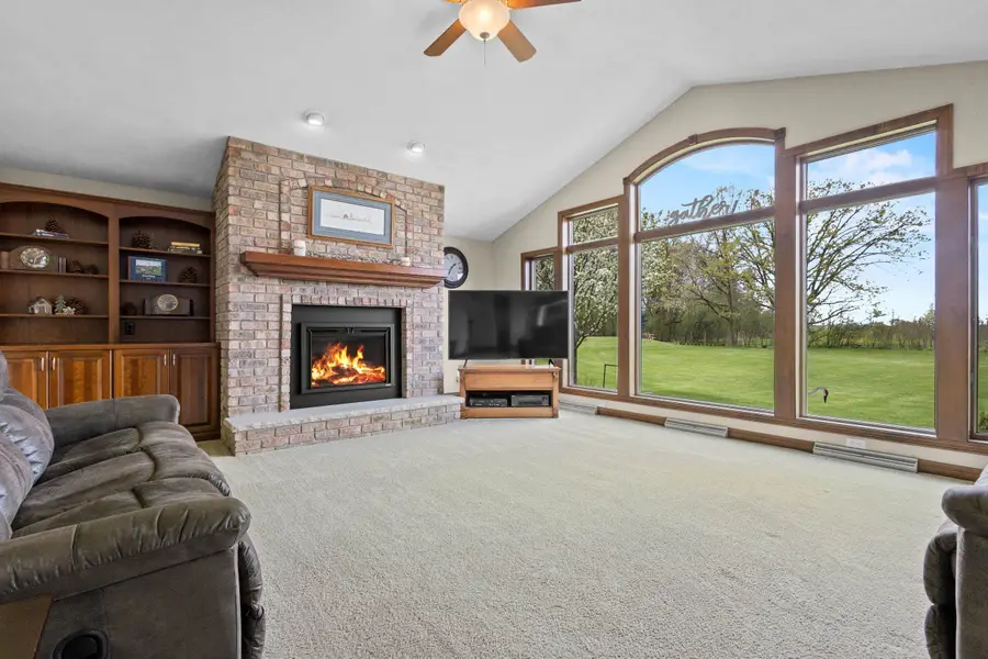 3022 Fairwinds Drive, Neenah, WI 54956 - #2