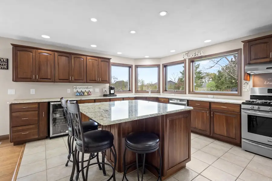 3022 Fairwinds Drive, Neenah, WI 54956 - #3