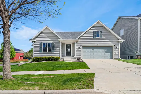 9332 Harvest Moon Lane, VERONA, WI 53593