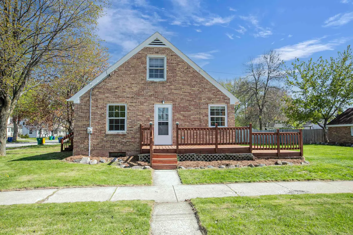 1621 11th Avenue, Green Bay, WI 54304-3614 - #1