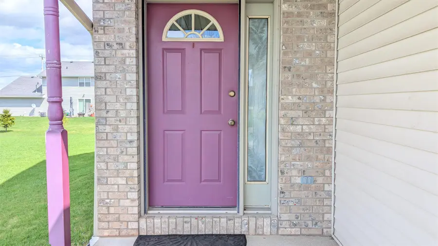 N280 Eastowne Lane, Appleton, WI 54915 - #2