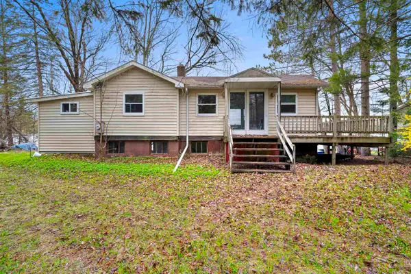 2999 Trump Lake Road, WABENO, WI 54566