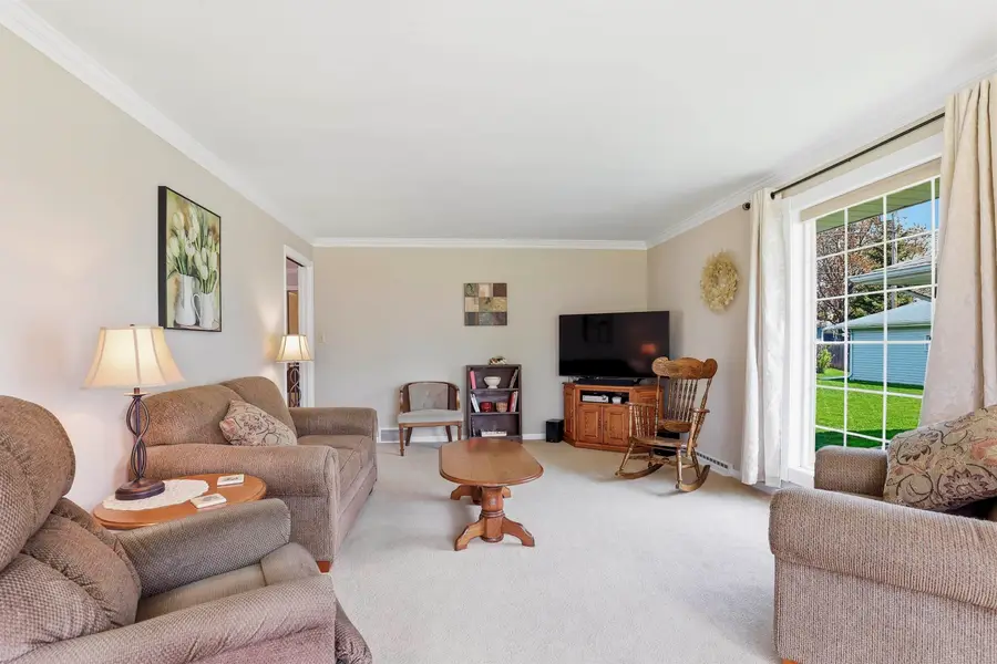 1024 W Roberts Avenue, Appleton, WI 54914-2619 - #2