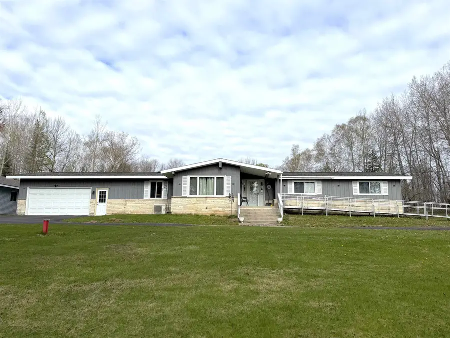 N2813 Bay De Noc Drive, Menominee, MI 49858 - #2