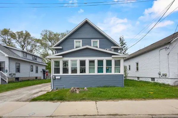 438 W 9th Avenue, OSHKOSH, WI 54901
