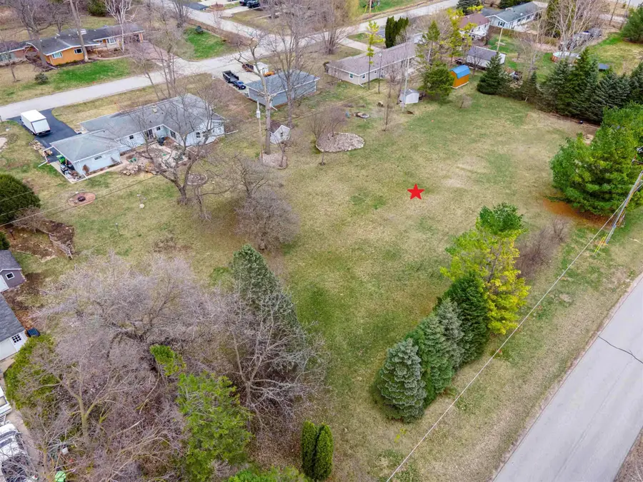 2525 Breezewood Lane, Neenah, WI 54956 - #3