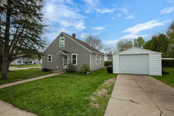 161 Garfield Avenue, CLINTONVILLE, WI 54929