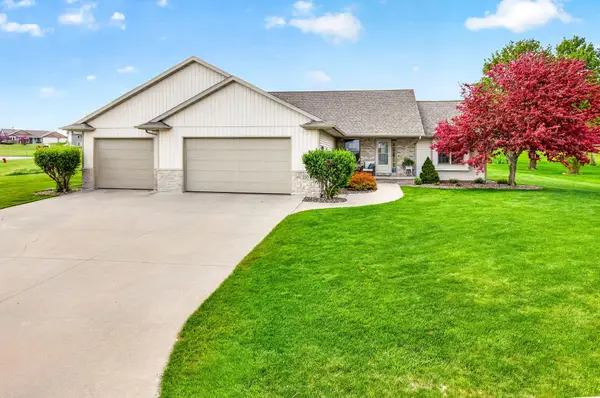 220 East Ridge Street, NEW LONDON, WI 54961