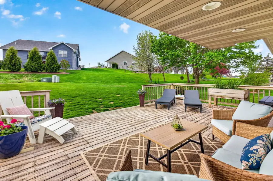 220 East Ridge Street, New London, WI 54961 - #2