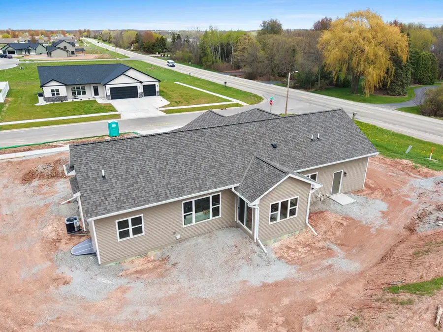 305 Battery Avenue, De Pere, WI 54115 - #3