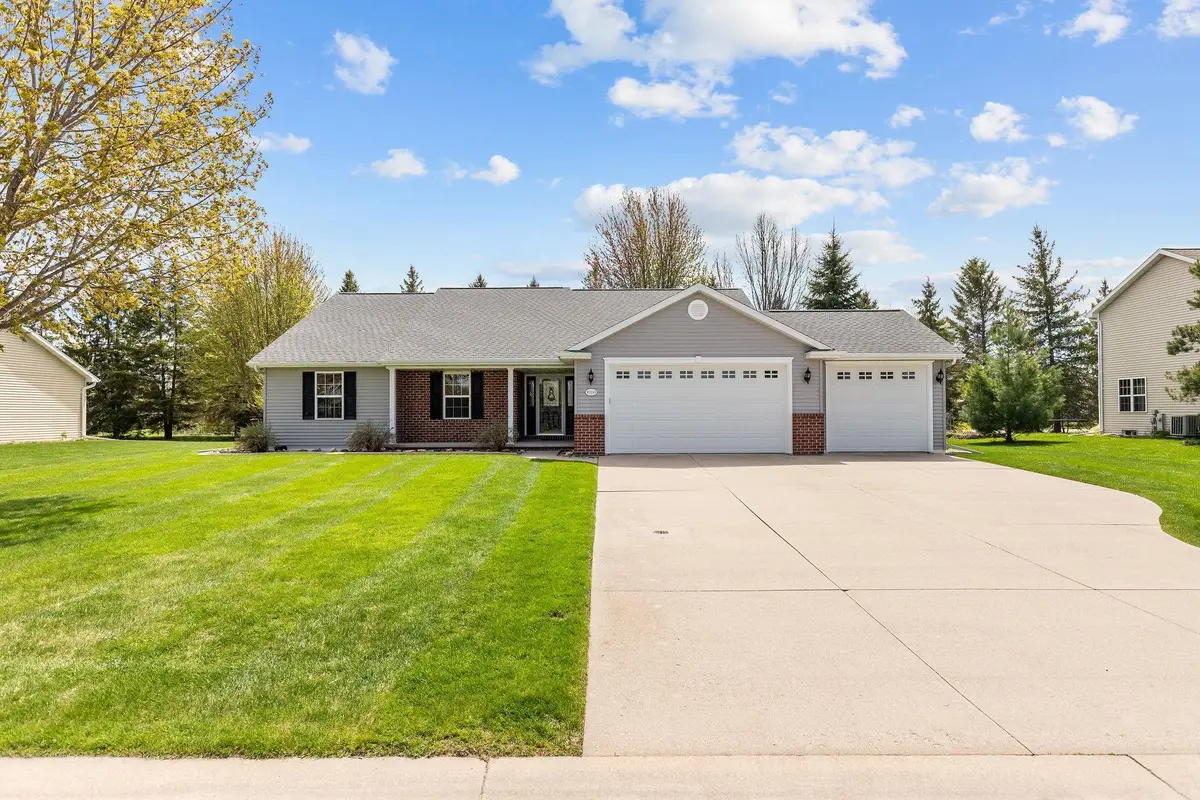 W7245 Sunfield Drive, Greenville, WI 54942-8780 - #1