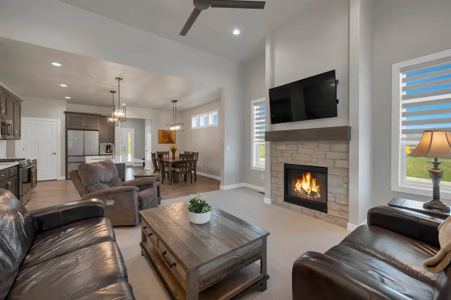 2812 Elm Tree Hill, Howard, WI 54313 - #2