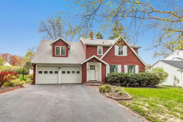 301 Iroquois Avenue, GREEN BAY, WI 54301-1919