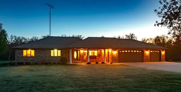 N1180 County Road Ee, REDGRANITE, WI 54970