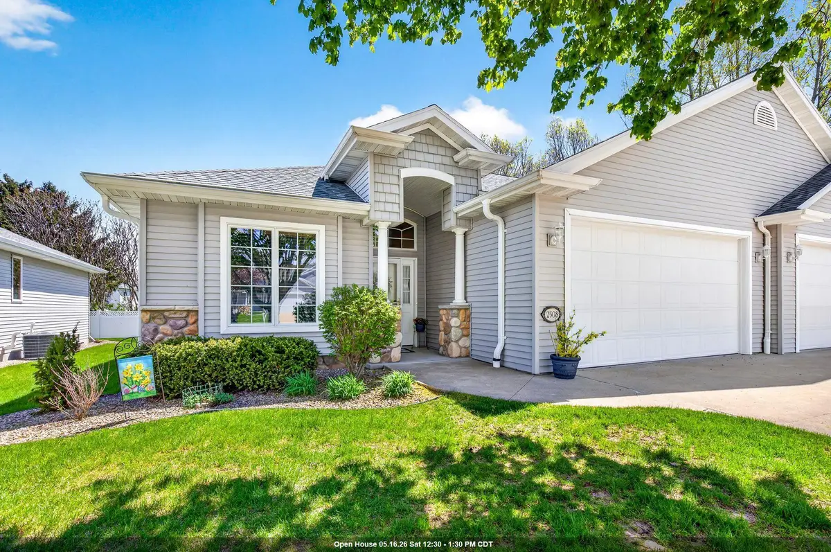 2508 Waterford Court, Neenah, WI 54956 - #1