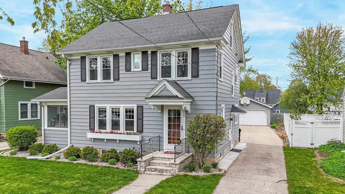 708 E Circle Street, Appleton, WI 54911-3730 - #1