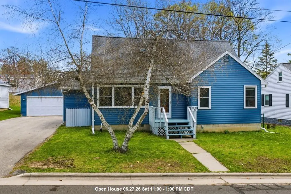 140 N 8th Place, Sturgeon Bay, WI 54235 - #1