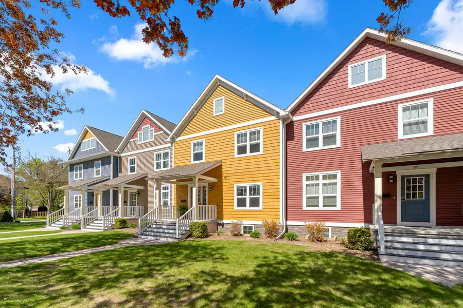 228 S Jackson Street, Green Bay, WI 54301 - #2